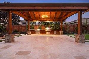 Outdoor Kitchen